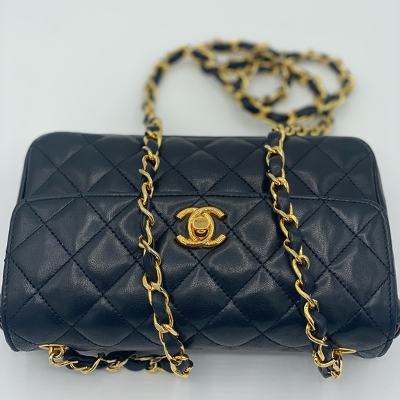 VINTAGE CHANEL RECTANGULAR MINI - Picture 8 of 9